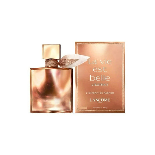 Lancôme La Vie Est Belle L'Extrait bottle photographed beside its box